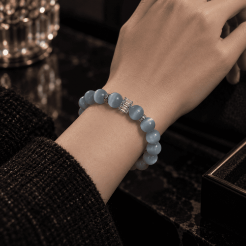 AUREVIA · LUNA COLLECTION 
