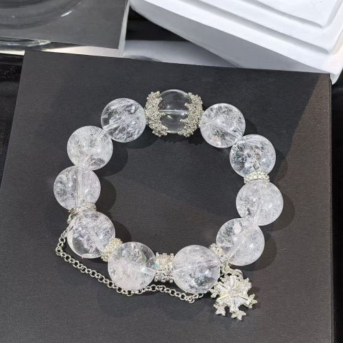 AUREVIA · Frostlight Crystal Bracelet